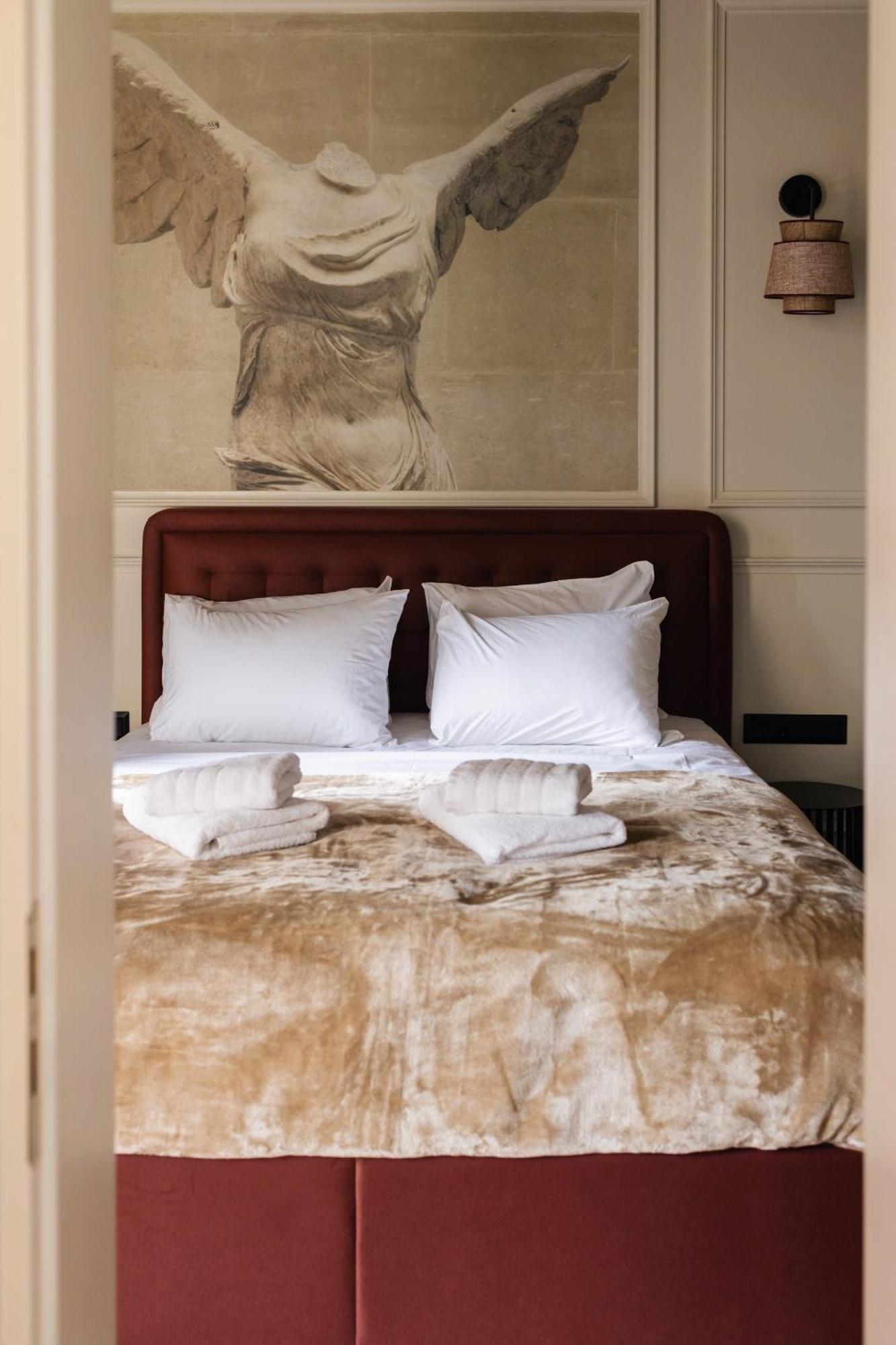 Airy Central Suites Атина Екстериор снимка